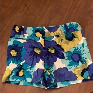 LOFT Floral Shorts - Size 00